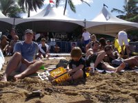 IMGP5624  Lots of crowds for the good surf!