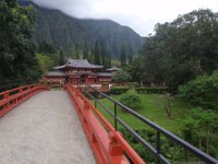 P3170078  Beautiful, isn't it? Amazing backdrop. From my aunt's pictures of China, I feel like I could almost be there. This is Byodo-In (pron. Bee-YO-do Een), a replica of a 900 year old temple in Uji, Japan.