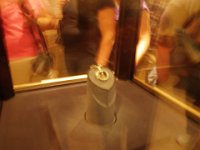 P9120074  The hope diamond - 45 carats is not as big as I thought!