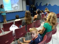 2011-03-28MarineMunchiesWaikikiAquarium (4)  Look - it's the one-room schoolhouse for boys!