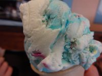 DSC01489  We got cotton candy. All three of us. I rarely get ice cream. It looked like fluorite, though, and I was hungry so it made sense.