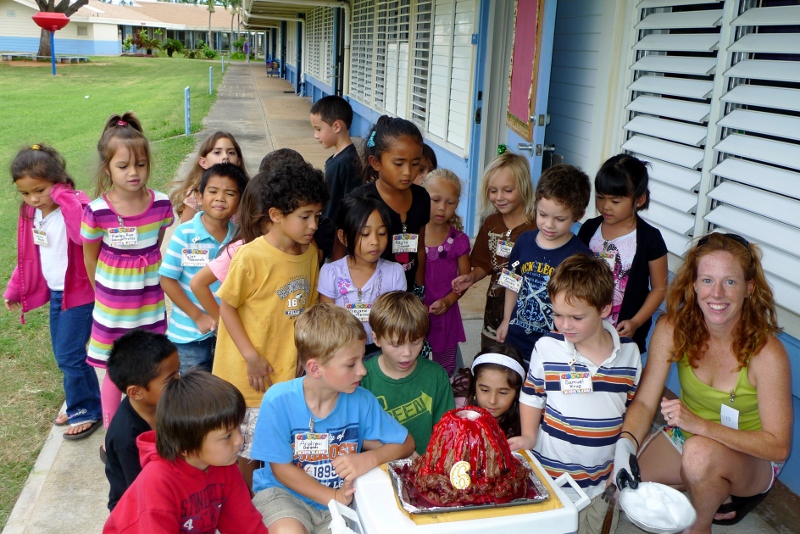 The volcano cake was a big hit - I am thankful for all the teamwork which made Sam's day special!