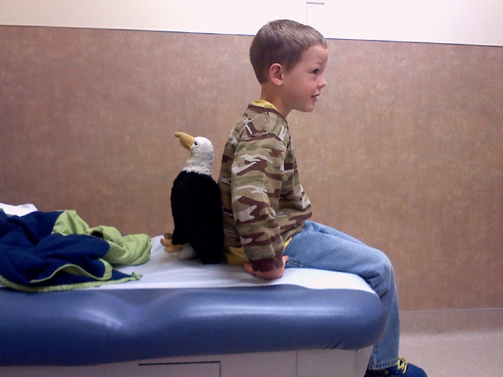 Ben is the next to go to the doctor. Eagle came, too. 